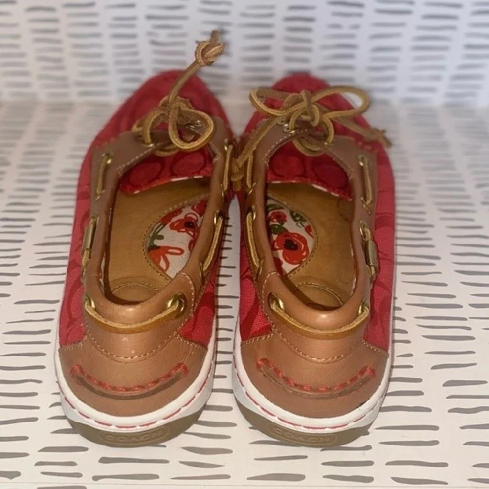 COACH “Richelle” Top Siders Boat Shoes Red‎ Logo Embossed size 7.5 - Picture 6 of 7